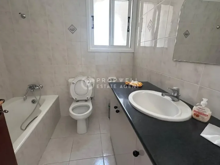 2-bedroom apartments for rent 70 m² in Larnaca, Larnaka - Harbor