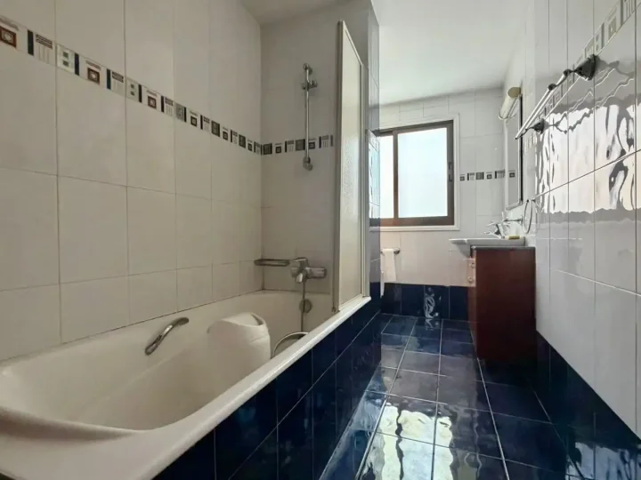2-bedroom apartments for rent 125 m² in Nicosia, Nicosia - Panagia
