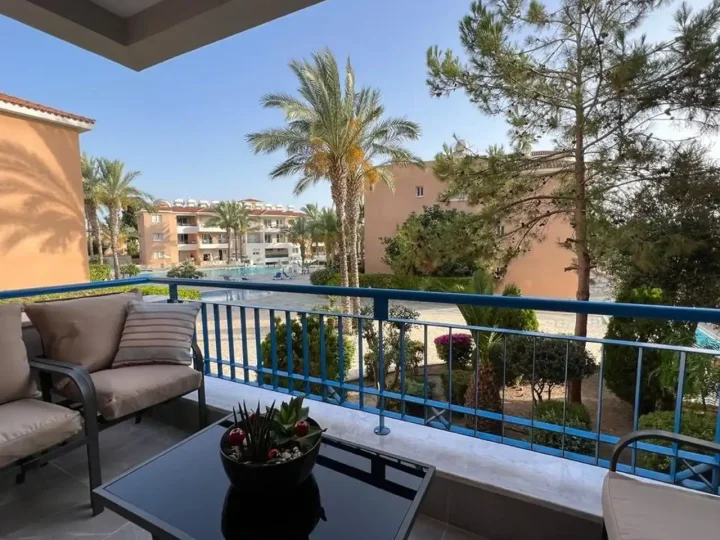 2-bedroom apartments for rent 80 m² in Paphos, Paphos - Agios Theodoros