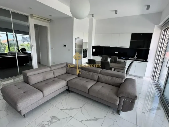 Apartments for rent 100 m² in Limassol, Germasogeia Tourist Area