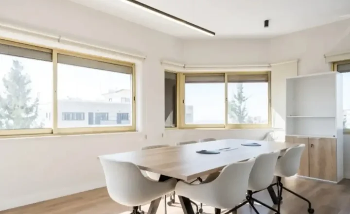 Office 120 m² for rent in Paphos, Paphos - Agios Theodoros