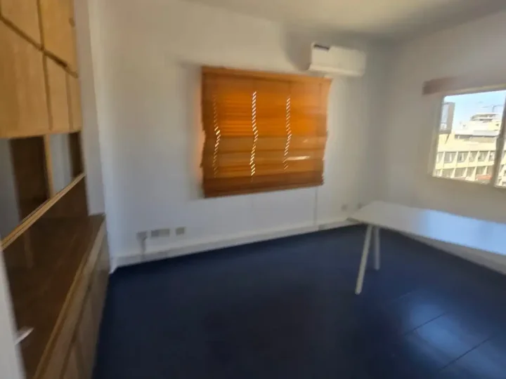 Office 130 m² for rent in Limassol, Limassol - Neapolis
