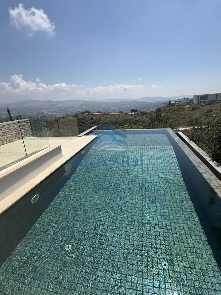 3-bedroom villa for rent 248 m² in Paphos, Tsada