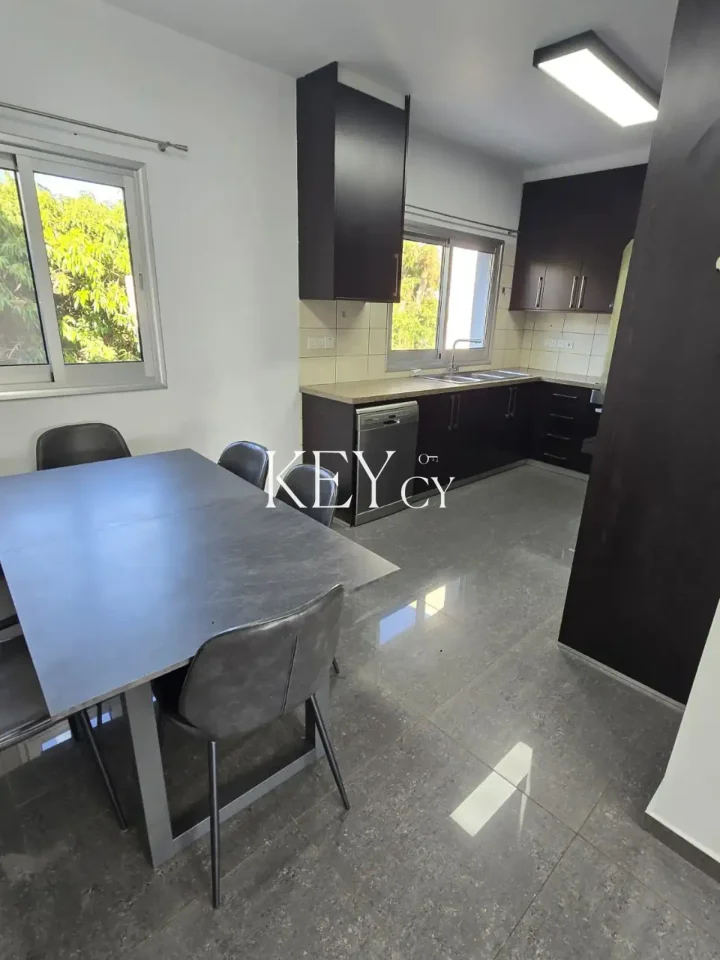 3-bedroom detached house for rent 147 m² in Limassol, Limassol - Kapsalos