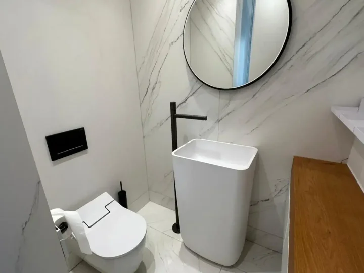 3-bedroom penthouse for rent 294 m² in Limassol, Limassol Marina