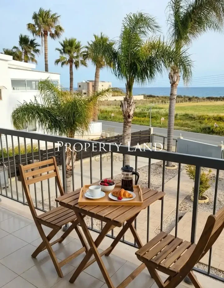 3-bedroom villa for rent 200 m² in Larnaca, Zygi