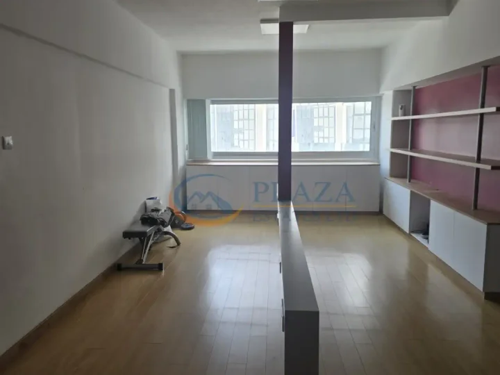 Office 100 m² for rent in Limassol, Limassol - Agia Zoni