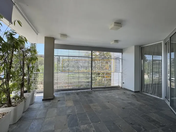 3-bedroom apartments for rent 210 m² in Nicosia, Aglantzia