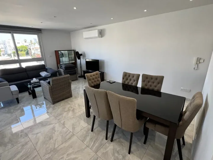 Apartments for rent 110 m² in Limassol, Limassol - Petrou Kai Pavlou