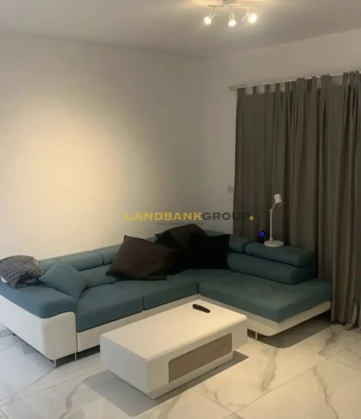 2-bedroom penthouse for rent 90 m² in Nicosia, Agios Dometios - Agios Georgios