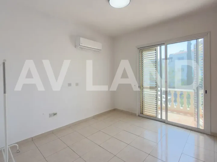 Semi-detached house for rent 116 m² in Paphos, Paphos - Universal