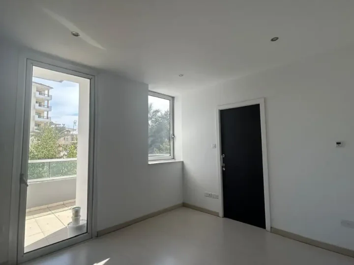 Apartments for rent 110 m² in Nicosia, Nicosia - Ag. Antonios
