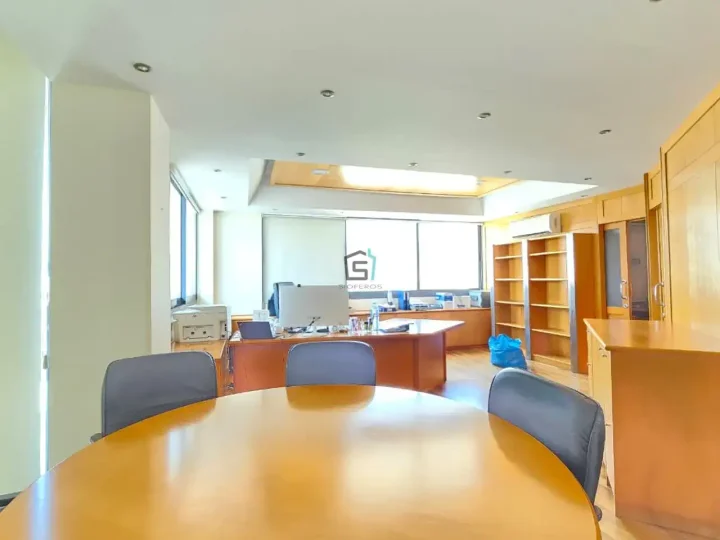 Office 200 m² for rent in Limassol, Limassol - Agios Nektarios