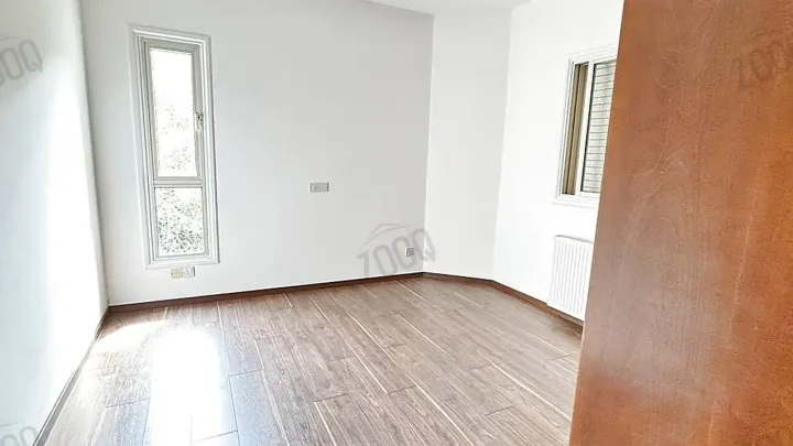 2-bedroom apartments for rent 90 m² in Nicosia, Nicosia - Lykabittos