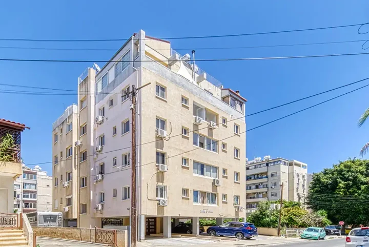 Commercial properties 55 m² for rent in Limassol, Limassol - Neapolis