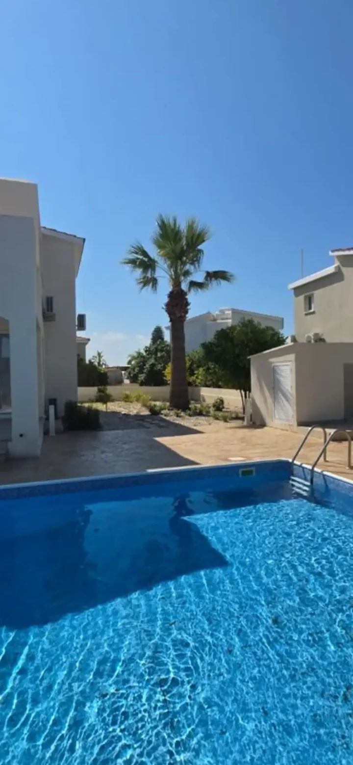 Отдельный дом в аренду  в Paphos, Pegeia