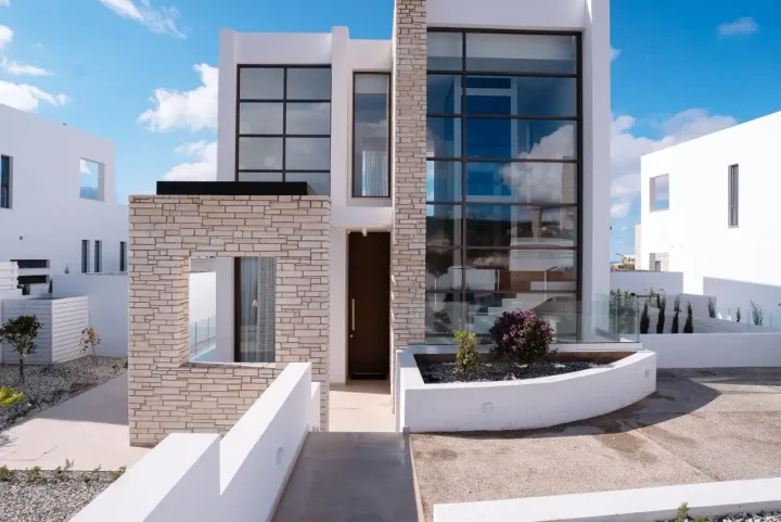 Βίλα προς ενοικίαση 300 μ² στην τοποθεσία Paphos, Pegeia