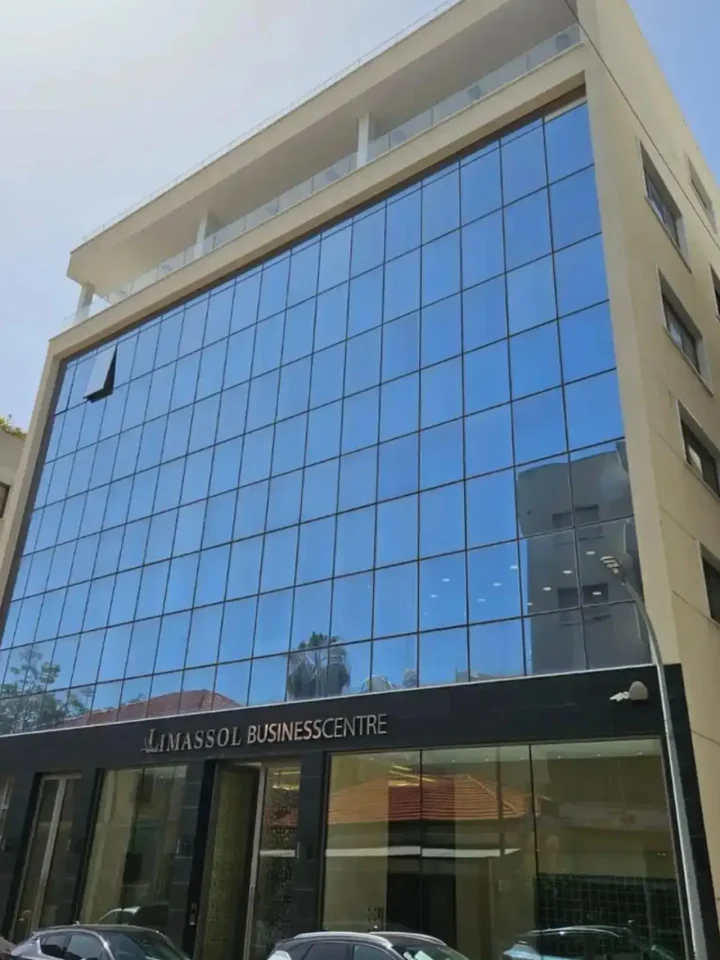 Office 480 m² for rent in Limassol, Limassol - Agia Triada
