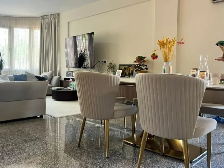 5-спальная вилла в аренду 230 м² в Limassol, Agios Tychon Tourist Area