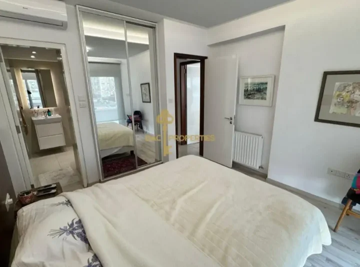 2-bedroom apartments for rent 140 m² in Limassol, Limassol - Neapolis