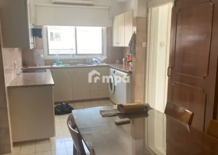 Office 119 m² for rent in Nicosia, Palouriotissa