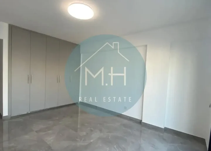 3-bedroom apartments for rent 120 m² in Limassol, Historical Center