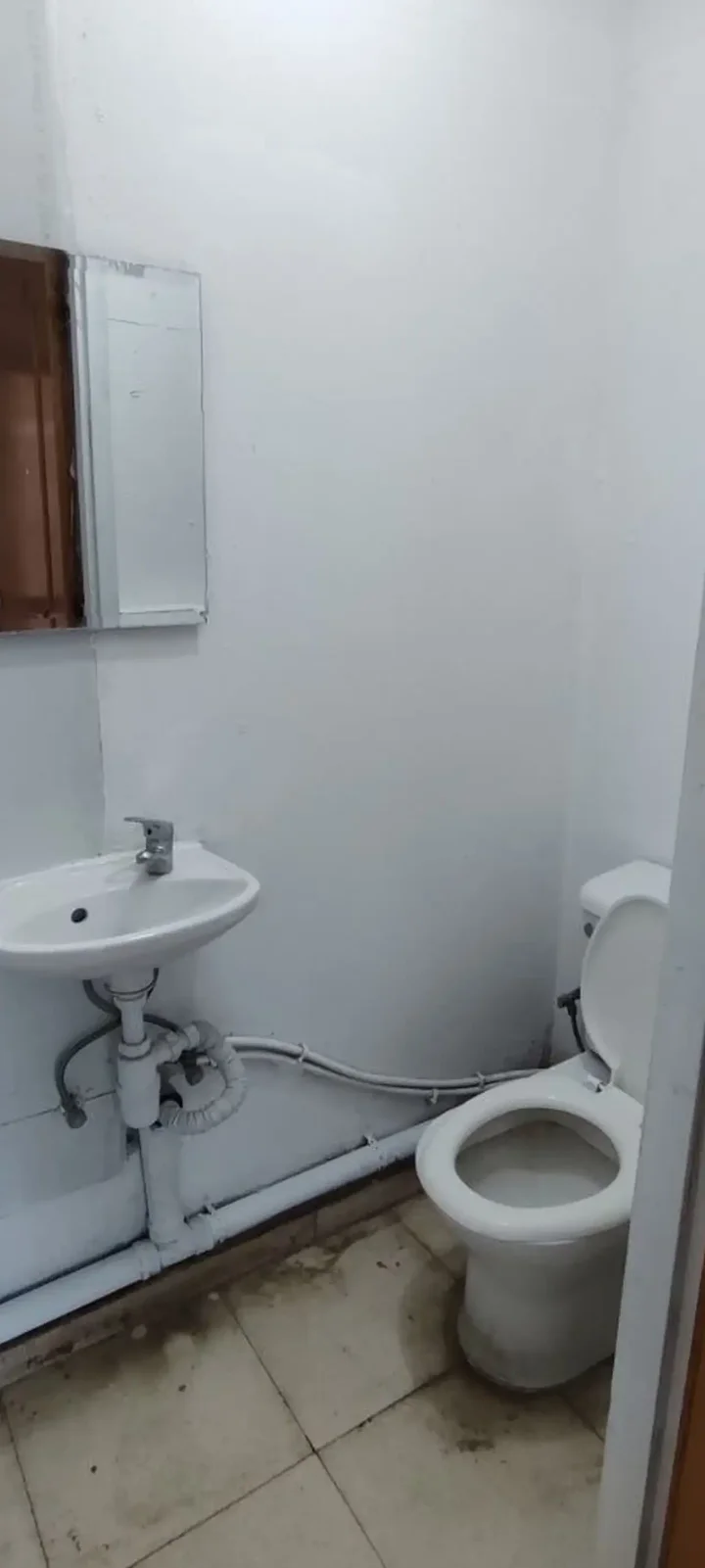 Коммерческая недвижимость 50 м² в аренду в Limassol, Limassol - Petrou Kai Pavlou