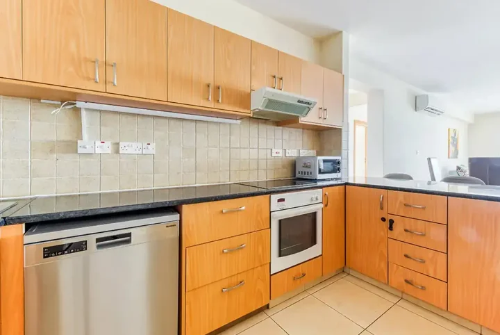 Apartments for rent 170 m² in Limassol, Mouttagiaka Tourist Area