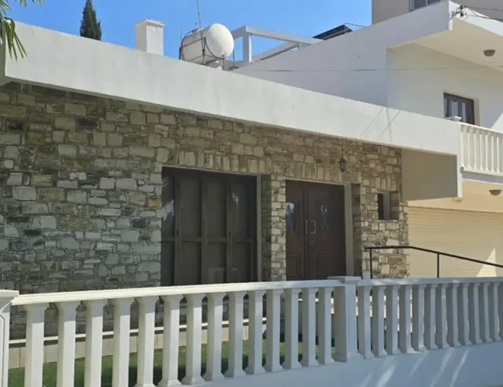 4-bedroom detached house for rent 200 m² in Larnaca, Larnaka - Chrysopolitissa