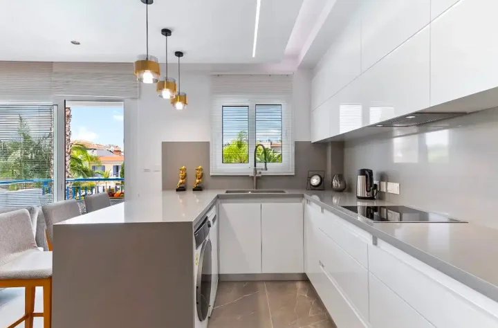 2-bedroom apartments for rent 75 m² in Paphos, Paphos - Universal