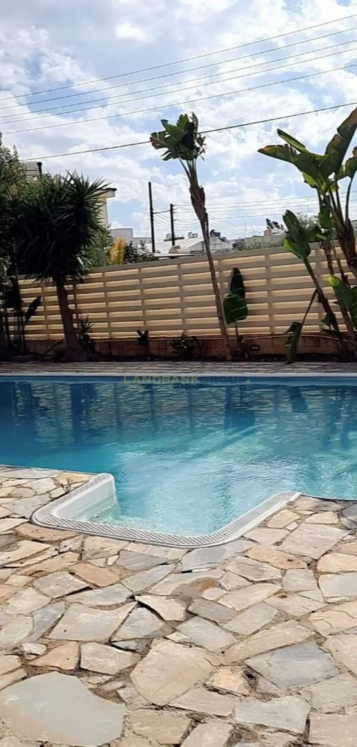 Villa for rent 250 m² in Nicosia, Latsia - Agios Georgios