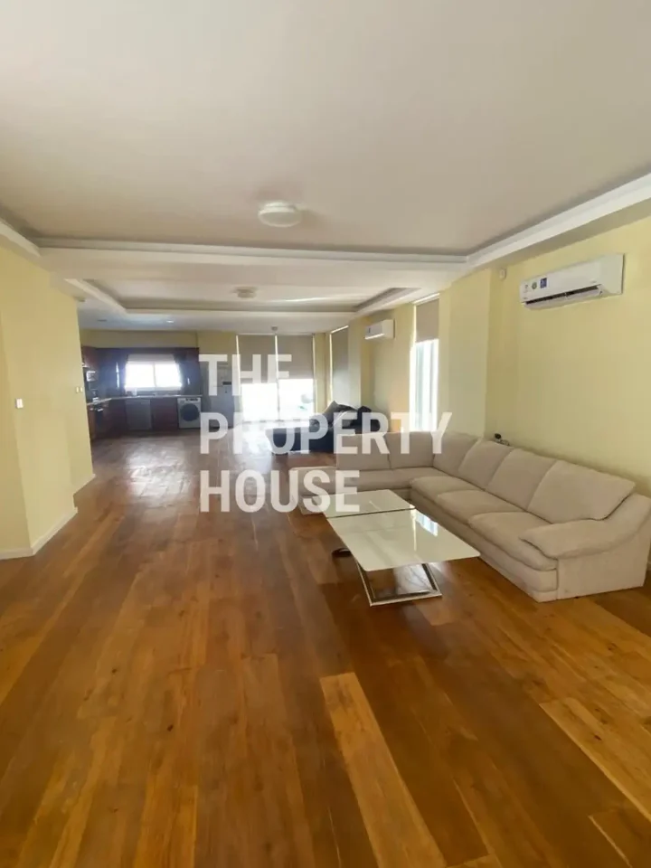 4-bedroom detached house for rent 230 m² in Larnaca, Oroklini