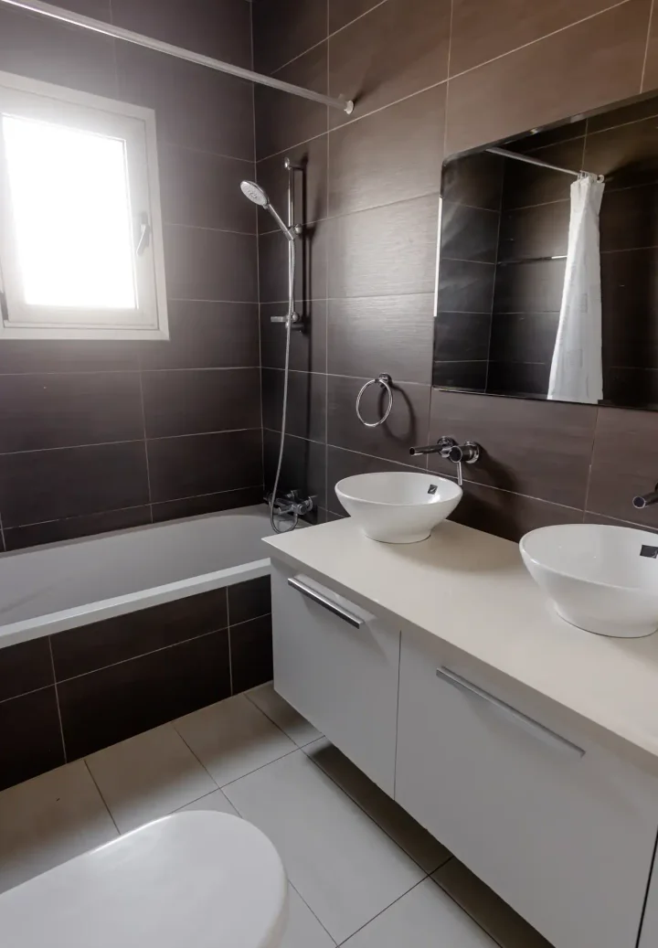 2-bedroom apartments for rent 110 m² in Limassol, Germasogeia Tourist Area