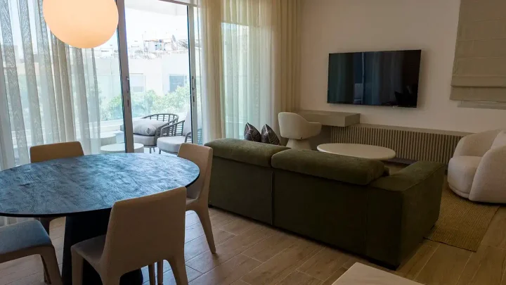 2-bedroom apartments for rent 80 m² in Limassol, Germasogeia Tourist Area