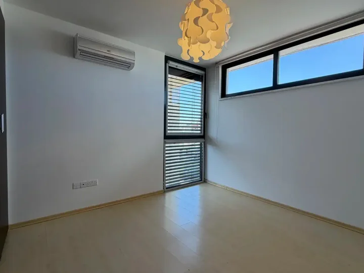 Апартаменты в аренду 145 м² в Nicosia, Egkomi - Makedonitissa