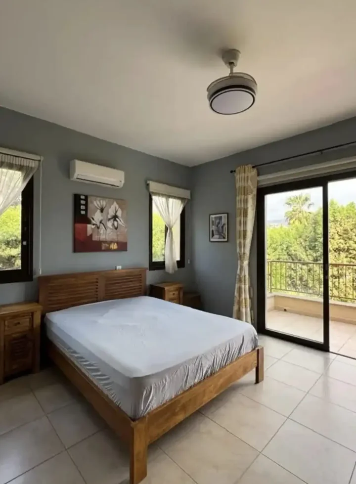 Βίλα προς ενοικίαση 210 μ² στην τοποθεσία Paphos, Pegeia