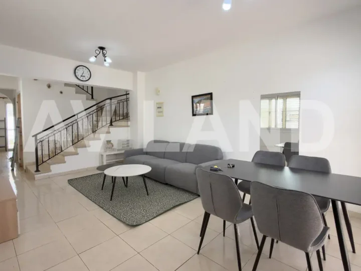 Semi-detached house for rent 116 m² in Paphos, Paphos - Universal