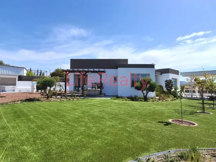 Detached house for rent 130 m² in Limassol, Moni