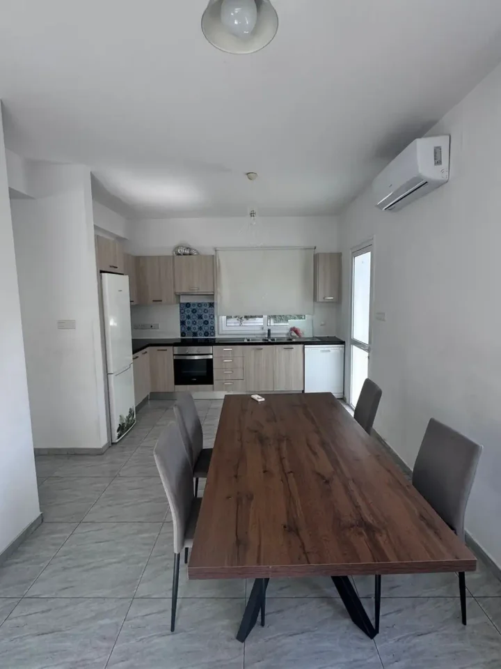 3-bedroom detached house for rent 180 m² in Limassol, Germasogeia