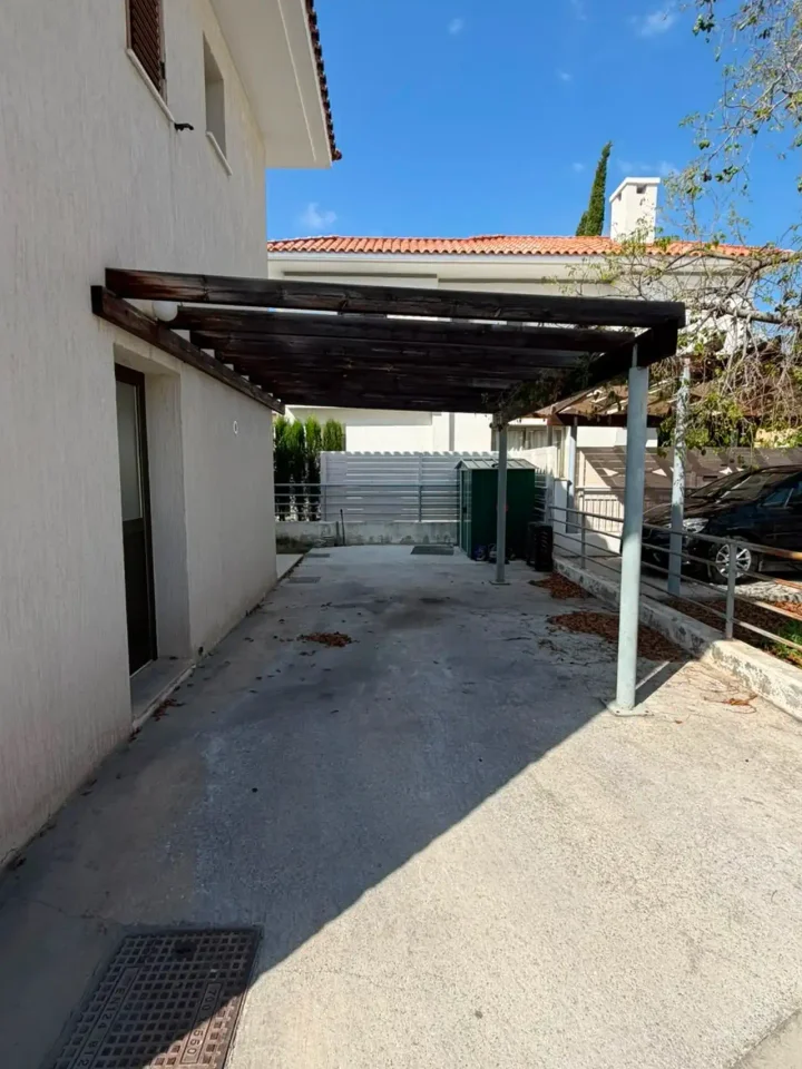 2-bedroom detached house for rent 100 m² in Paphos, Paphos - Universal