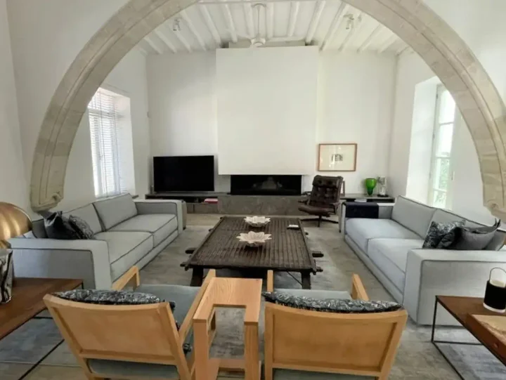 Отдельный дом в аренду 480 м² в Limassol, Historical Center