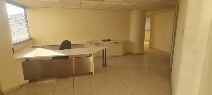 Office 290 m² for rent in Nicosia, Strovolos - Chryseleousa