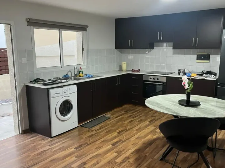 Apartments for rent 55 m² in Limassol, Limassol - Mesa Geitonia