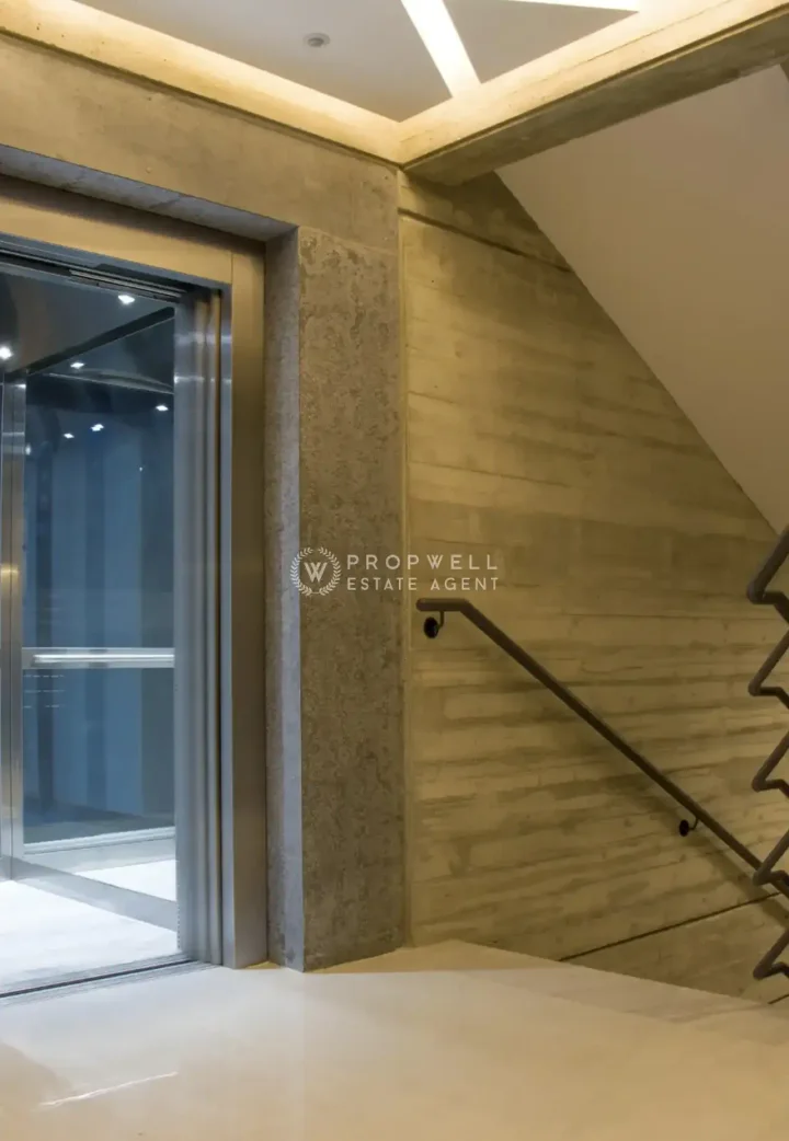 Commercial properties 1231 m² for rent in Limassol, Limassol - Zakaki