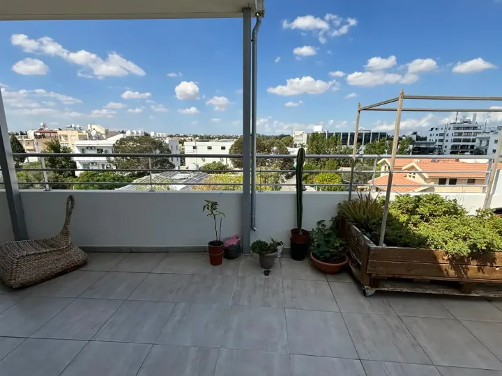 3-bedroom penthouse for rent 180 m² in Nicosia, Strovolos - Agios Vasileios