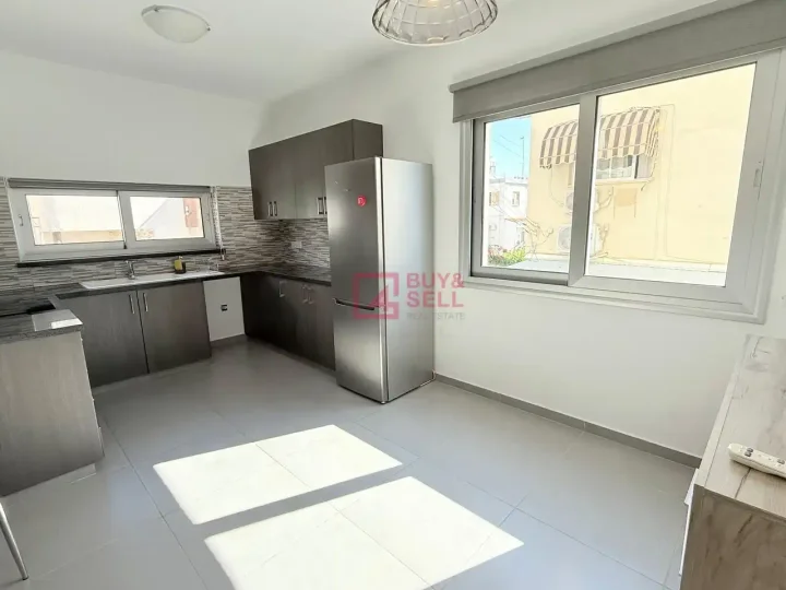 Apartments for rent 80 m² in Limassol, Limassol - Agios Ioannis