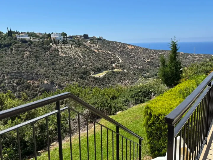 Apartments for rent 100 m² in Paphos, Aphrodite hills Kouklia