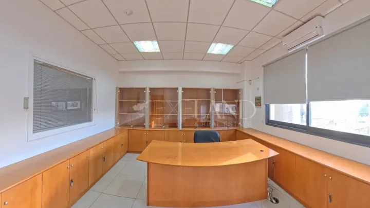Office 200 m² for rent in Limassol, Limassol - Agia Fyla