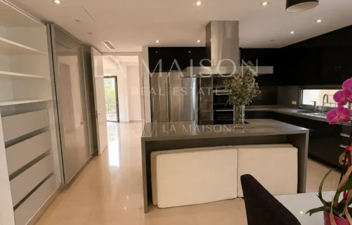 4-bedroom detached house for rent 310 m² in Nicosia, Aglantzia