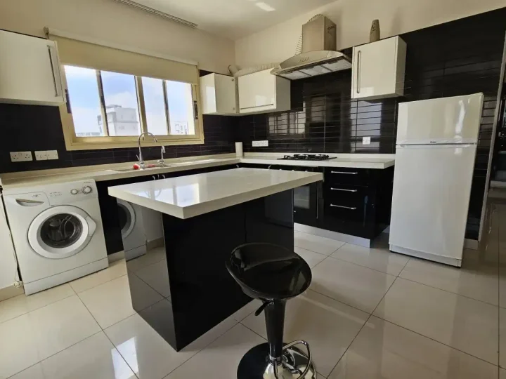 2-bedroom apartments for rent 85 m² in Limassol, Limassol - Katholiki